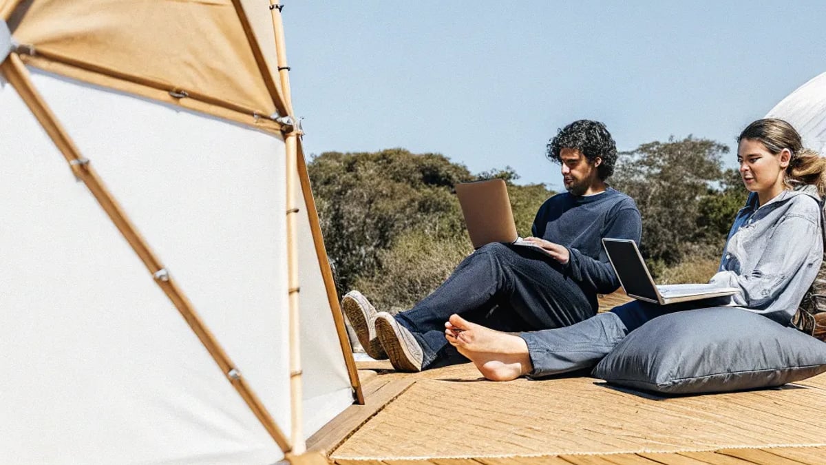 Digital Nomads and Their Role in Responsible Tourism